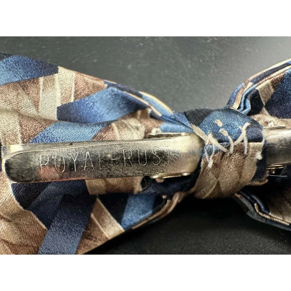Royal Rust Vintage Clip On Bow Tie Blue Tan‎ Geometric Basketweave 054 (71)